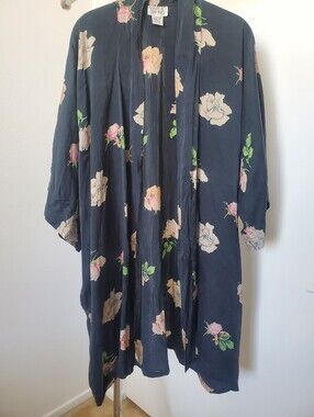 Vintage Black Silk Kimono Pink Rose Pattern